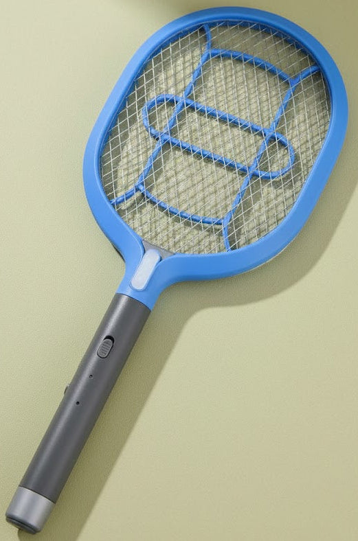 raquette électrique anti‑moustiques